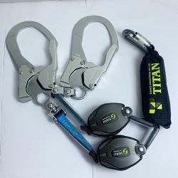 ♭♭ サンコー株式会社 TITAN REELOCK mini ハーネス/胴ベルト兼用巻き取りタイプ　1ランヤード/ダブル　2024年製 HL-HW-130 Bランク