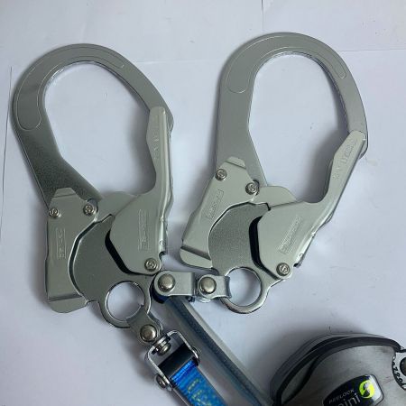  サンコー株式会社 TITAN REELOCK mini ハーネス/胴ベルト兼用巻き取りタイプ　1ランヤード/ダブル　2024年製 HL-HW-130