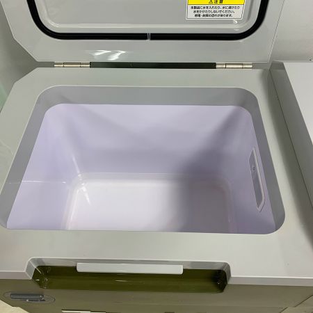  MAKITA マキタ 充電式保冷温庫　キズあり CW001GZO オリーブ