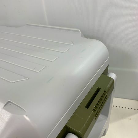  MAKITA マキタ 充電式保冷温庫　キズあり CW001GZO オリーブ