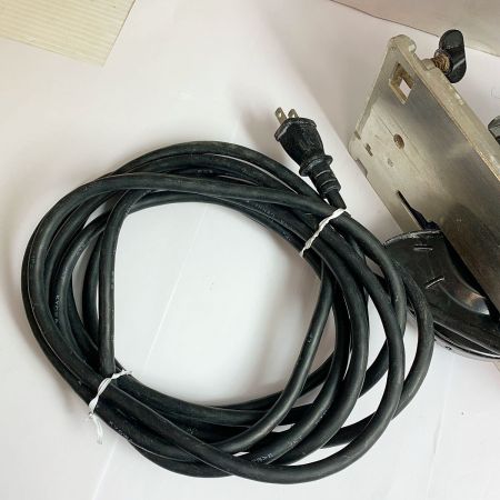  MAKITA マキタ 5型防じんマルノコ　本体のみ　2005年製　100Ｖ　 5035KB ブルー