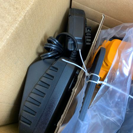  KYOCERA キョウセラ 18Ｖ　充電式チェーンソー　充電器・充電池1個付 BCS-1800L1 オレンジ