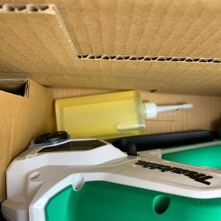  MAKITA マキタ 充電式ハンディソー 充電器・充電池1個 100mm 10.8v  MUC100DWHG グリーン