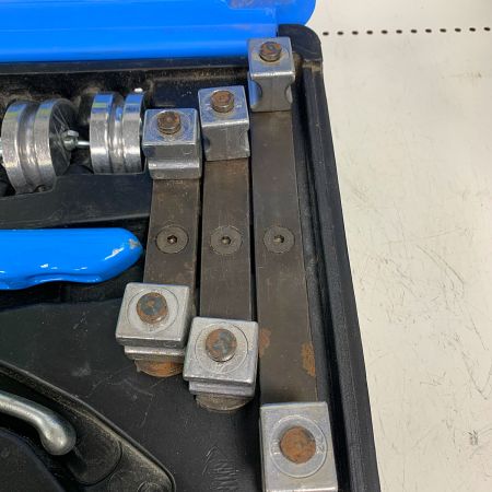  CBC 銅管ベンダー P22A ブルー