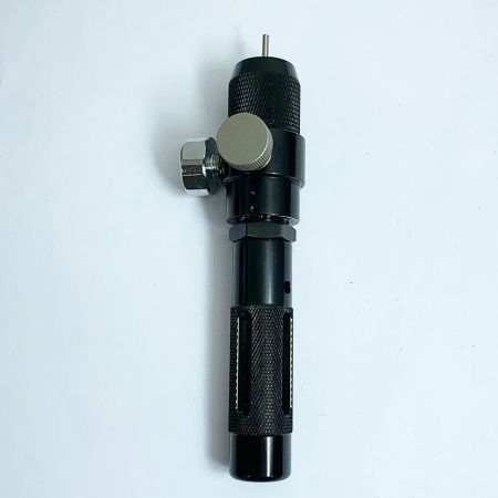  チャージャー MADBULL AIRSOFT CO2 チャージャー