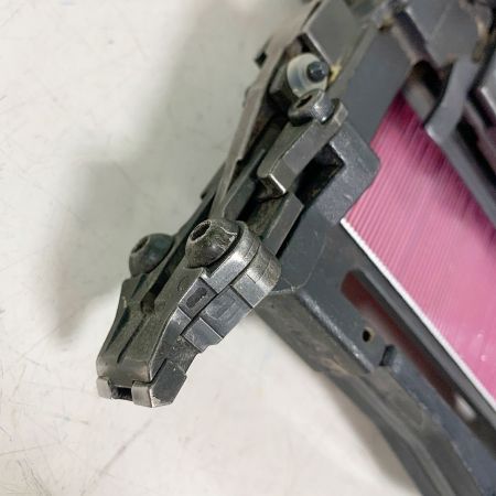  MAKITA マキタ  高圧フロアタッカ  ケース付 AT450HA レッド