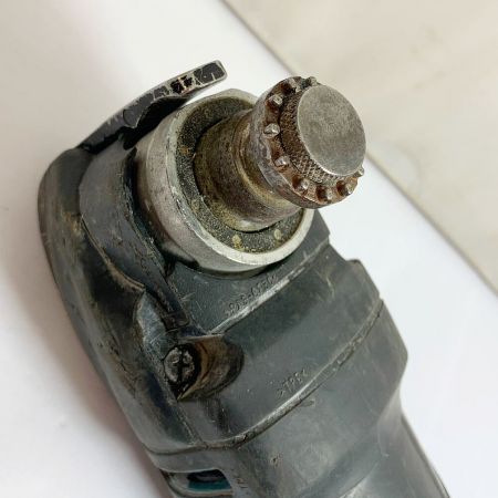  MAKITA マキタ 18V 充電式マルチツール　本体のみ　キズ、ヨゴレあり TM51D グリーン