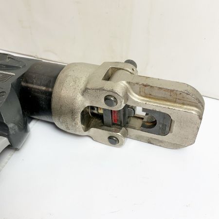  IZUMI 充電油圧式多機能工具 　小物・充電器・充電池2個・ケース付 REC-1520FMH