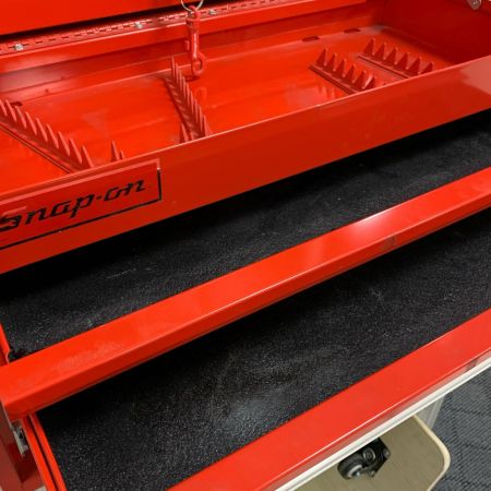  Snap-on スナップオン 工具ケース　キズあり　鍵1つ付　カナダ製 KRA53F レッド