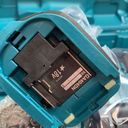  MAKITA マキタ 充電式ディスクグラインダ　充電器・充電池2個・ケース付 100mm 18v  GA404DRGXN