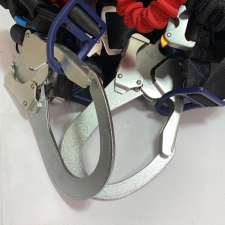  TITAN 新規格 墜落制止用器具 パンゲアホライゾン　フルハーネス　Ｍサイズ PAHN-10A-BL-L ブラック