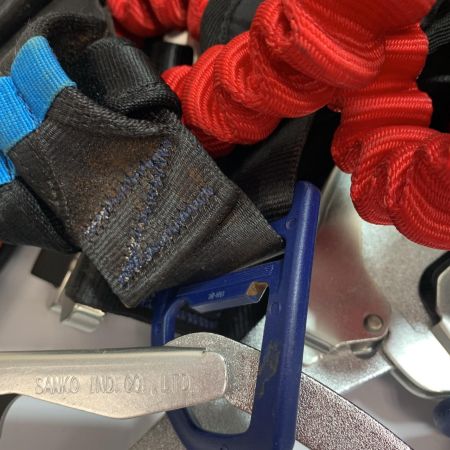  TITAN 新規格 墜落制止用器具 パンゲアホライゾン　フルハーネス　Ｍサイズ PAHN-10A-BL-L ブラック