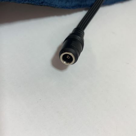  MAKITA マキタ 充電式暖房ひざ掛け バッテリーホルダ付き 【ケーブルユニット欠品】 動作確認済 CB200D ブラック