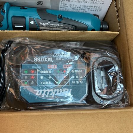 MAKITA マキタ  ペンインパクトドライバ 　充電器・充電池1個・ケース付 7.2v　トーションビット付 TD021DSHSP