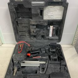 ♭♭ MAX マックス ピン打ち機　ガスネイラ　15~25mm　充電器・充電池2個・ケース付 GS-725C ブラック×レッド x レッド Cランク