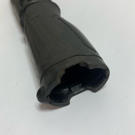  MAKITA マキタ ペンインパクトドライバ　　充電池1個付 7.2v 1.5Ah　 TD022D