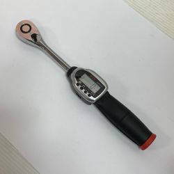 ♭♭ KTC ケーティーシー 9.5sq.デジラチェ 本体のみ　未校正 GEK085-R3 Bランク