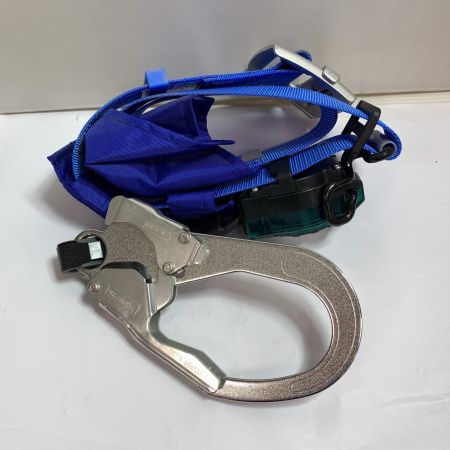  TITAN リコローNライト 2021年製　胴ベルト型墜落製紙用器具 RA507N-SB