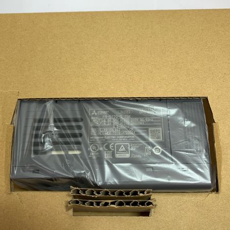  MITSUBISHI ミツビシ インバータ　2020年製　未使用品 FR-D720-0.75K