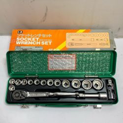♭♭ TONE トネ ソケットレンチセット　ケースにスレあり NO.1560M グリーン Aランク