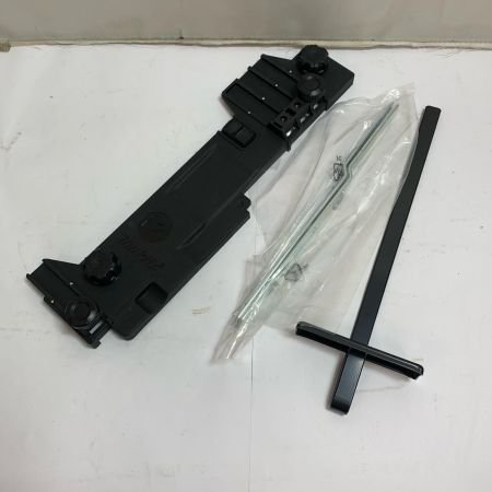  MAKITA マキタ 充電式丸ノコ　充電器・充電池1個・ケース付  HS631D