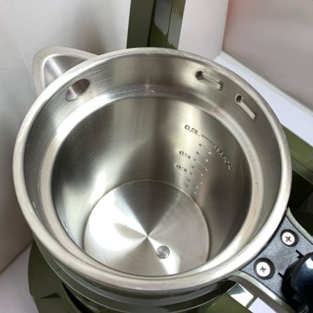  MAKITA マキタ 充電式ケトル　2021.12製　本体のみ KT001G オリーブ