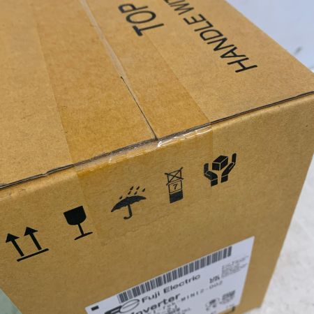  富士電機 Fuji Electric Inverter インバータ  【未開封品】 FRN1.5C2S-2J