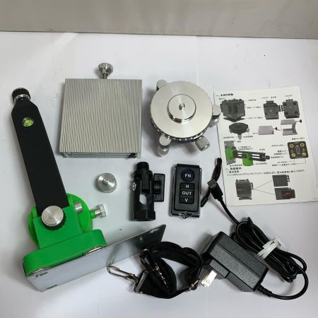  SOZOKI  レーザー墨出し器　ケース付　未校正　グリーンレーザー SLX-R360GE