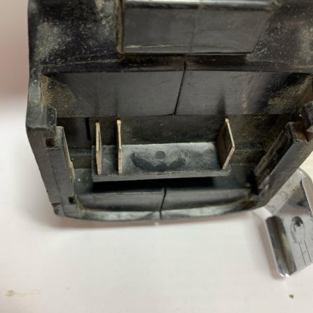  HITACHI 日立 コードレスインパクトドライバ 本体のみ WH18DSAL