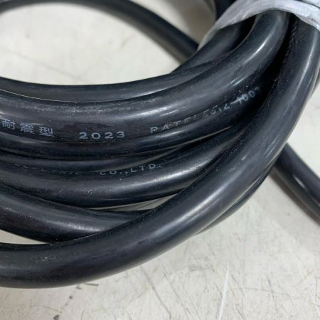  MAKITA マキタ 18ｍｍ　ハンマドリル　ケース付 HR1841F