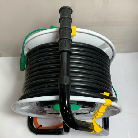  MAKITA マキタ スーパーリール延長コード型　屋内型　30M A-48228