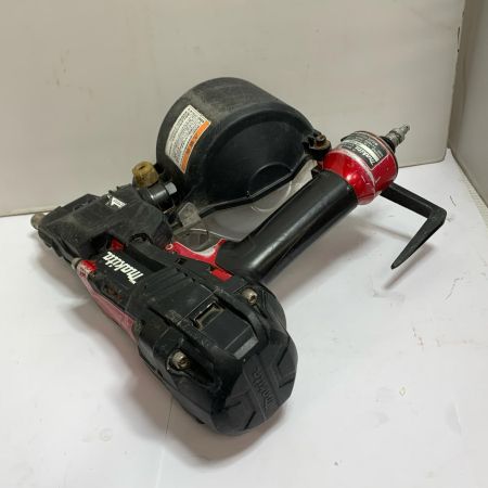  MAKITA マキタ 高圧エア釘打　65ｍｍ　ケース付 AN636H ブラック x レッド