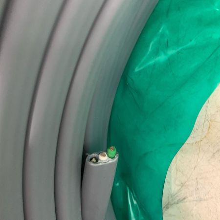  富士電線工業 EM-EEF ケーブル　3×2.0ｍｍ　100M　黒白緑　2025.11製造　公団用