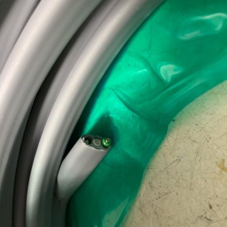  富士電線工業 EM-EEF ケーブル　3×2.0ｍｍ　黒白緑　2025.11製造　公団用