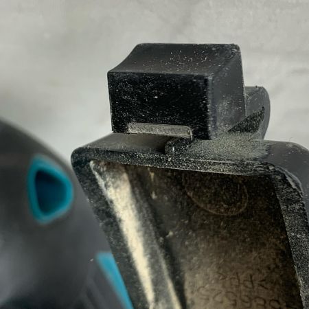  MAKITA マキタ 18V　150mm充電式チップソーカッタ　2023.4製　18V  ※ダストキャップストッパー破損 CS553D ブルー