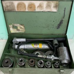 ♭♭ カクタス 手動油圧式パンチャー CP-3 Cランク