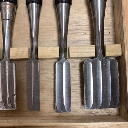  市定 大工道具 ノミ 市定  8本セット　2本欠品　一部サビあり