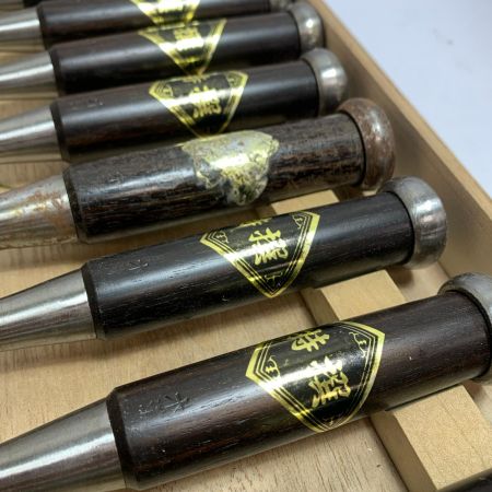  市定 大工道具 ノミ 市定  8本セット　2本欠品　一部サビあり