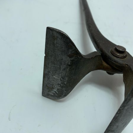    ハンドツール 板金つかみ