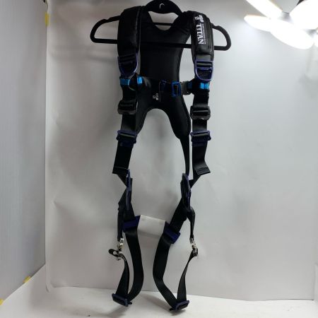  TITAN フルハーネス型安全帯 本体のみ 130kg Size M PACN-10A-BL ブラック