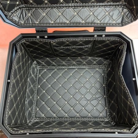 HI-LINE リアボックス 未使用品(S) 鍵付 スカイブルー