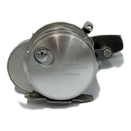  SHIMANO シマノ 11 オシアジガー 2000NRHG　ベイトリール 02762 替ハンドルノブ付き