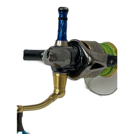  SHIMANO シマノ ’10ステラ スピニングリール　C3000HG C3000HG