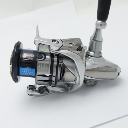  SHIMANO シマノ 19 STRADIC C3000 スピニングリール C3000