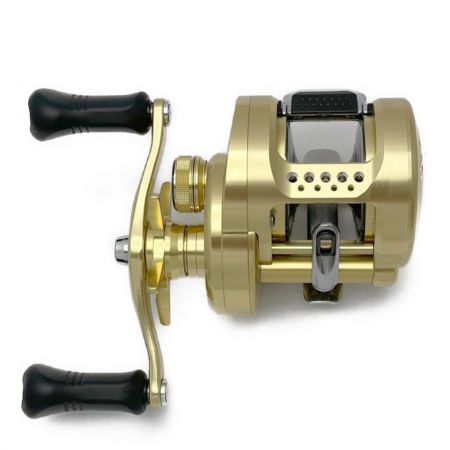  SHIMANO シマノ ベイトリール　18 CALCUTTA CONQUEST 300 03863