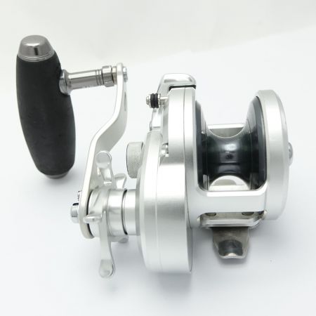  SHIMANO シマノ ベイトリール 11 OCEA JIGGER 2000NR HG 02762