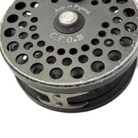  ORVIS フライリール　本体のみ　やすりの跡あり C.F.O.Ⅲ