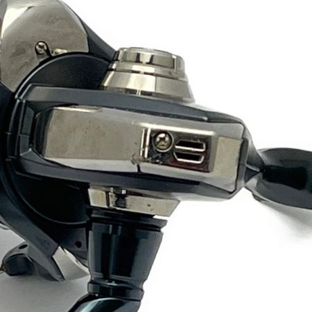  SHIMANO シマノ '20ストラディック　SW5000HG　スピニングリール 04244 　本体のみ