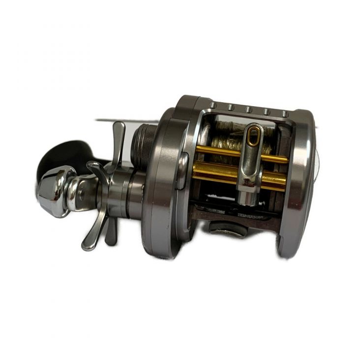 SHIMANO シマノ 09 カルカッタコンクエスト 200DC シングルハンドル付 ベイトリール 02281｜中古｜なんでもリサイクルビッグバン