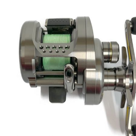  SHIMANO シマノ  カルカッタコンクエストBFS HG ベイトリール 03676